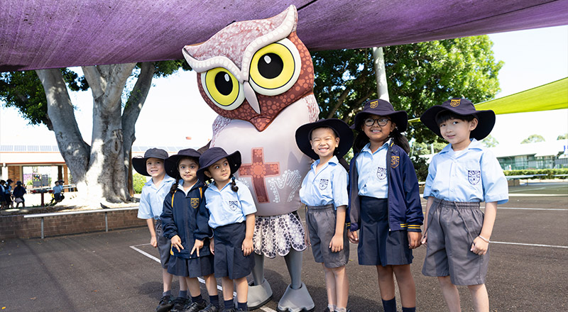 Bubuk, the school mascot for Holy Family Primary East Granville.